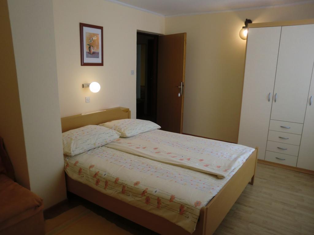 Guest House Sandra Rab Town Chambre photo