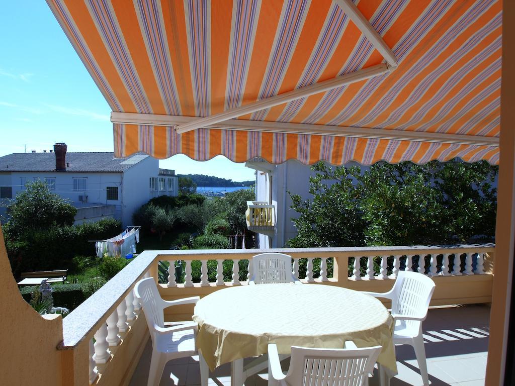 Guest House Sandra Rab Town Chambre photo